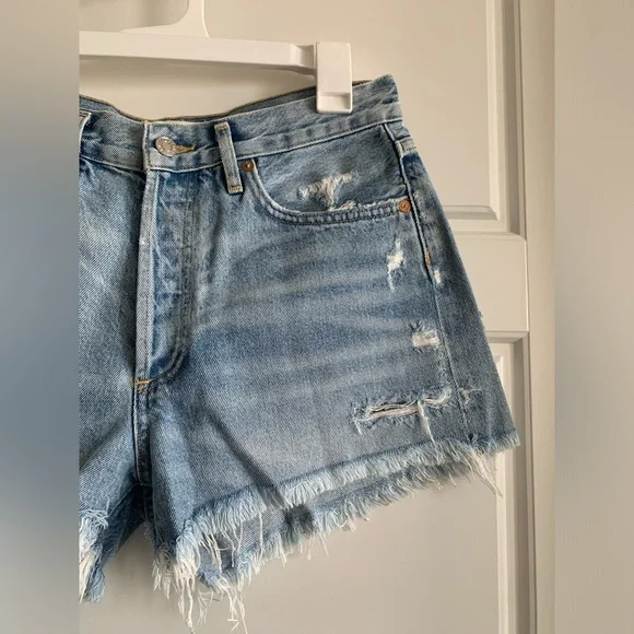 Agolde Parker Vintage Cut Off Short in Swapmeet 27 - Picture 3 of 9